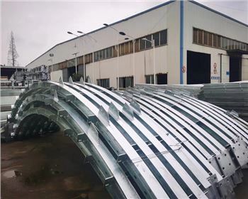 四川熱鍍鋅鋼構(gòu)件